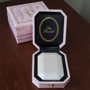 too faced highlighter